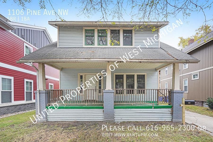 1st image of 1106 Pine Ave NW