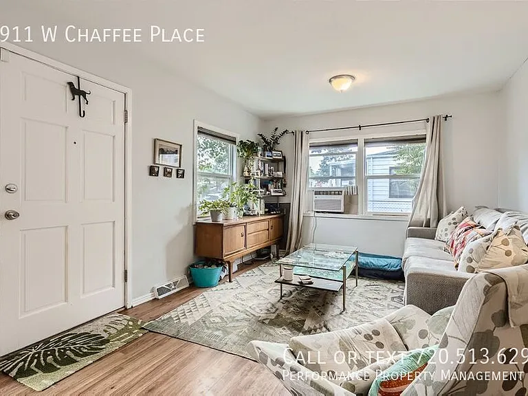 1911 W Chaffee Pl — Photo 4