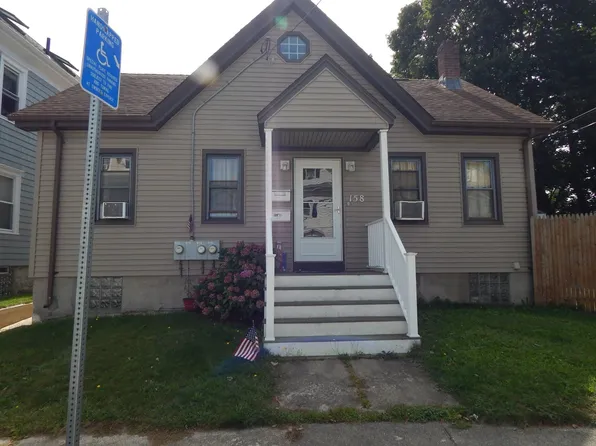 158 Adams St, New Bedford, MA 02746
