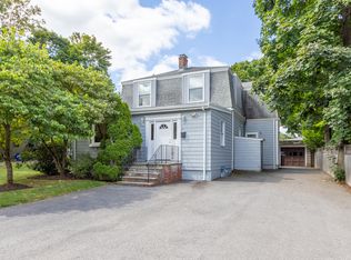21 Elm St, Newton, MA 02465