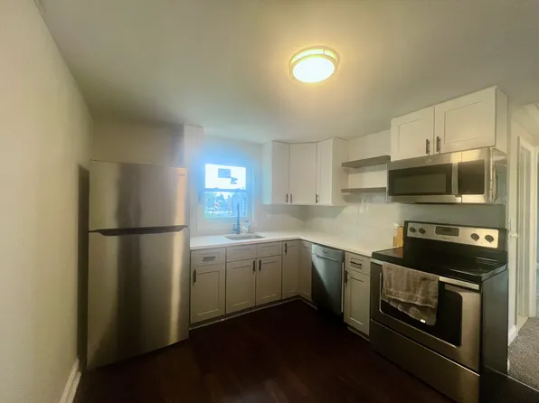 (undisclosed Address), Massapequa, NY 11758