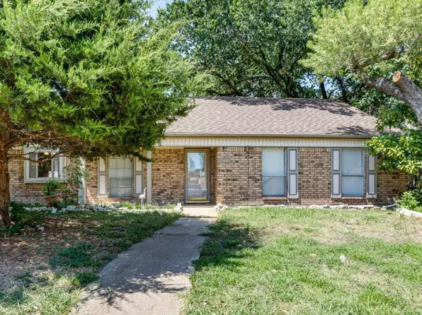 1021 Pyramid Dr, Garland, TX 75040