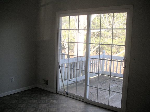 3rd image of 259 Dowell Ridge Ln