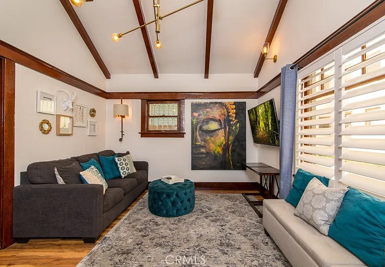708 E Alta Way — Photo 5
