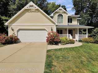 2355 Chisholm Ct, Holt, MI 48842