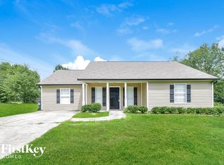41 Country Village Dr, Hiram, GA 30141