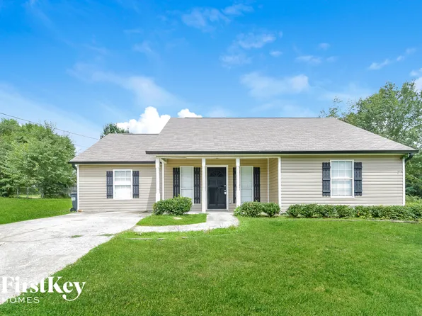 41 Country Village Dr, Hiram, GA 30141