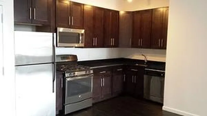 Rented by Platinum Properties | media 28