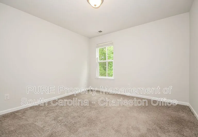 2641 Alamanda Dr — Photo 12