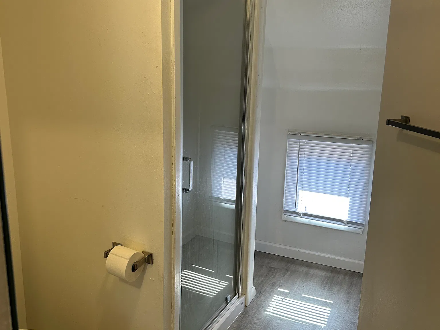 2 bed, 800 sqft, $995 — Photo 3
