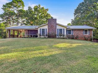 266 Petty John Ln, Mount Airy, GA 30563