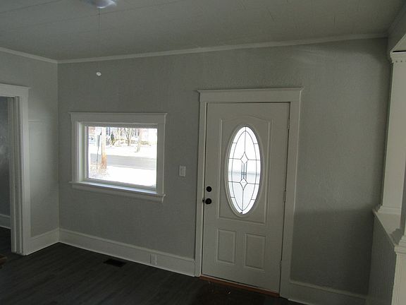 3rd image of 70 Main St