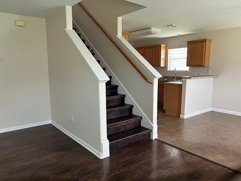 3703 Holden Ct — Photo 13