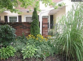 25 Darby Ct #25, Mentor, OH 44060