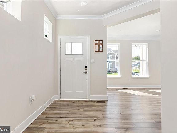 5th image of 2854 Bridgewater Dr