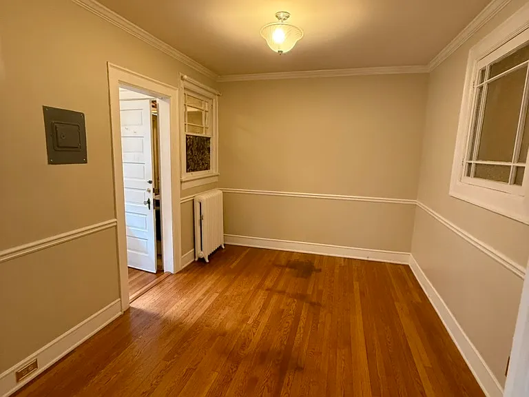 1111 Briarcliff Pl NE #6 — Photo 4