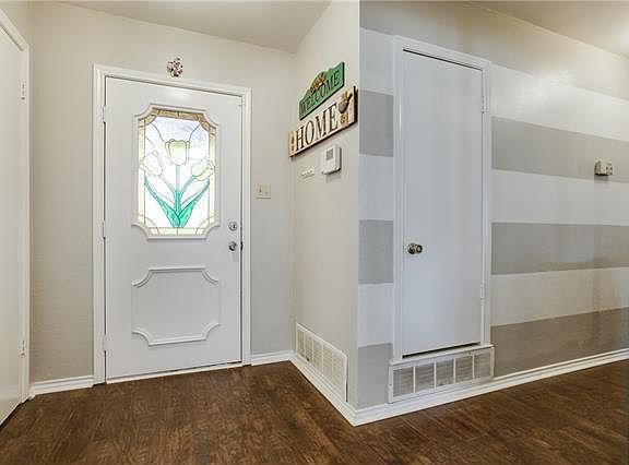 2nd image of 1813 Wisteria St