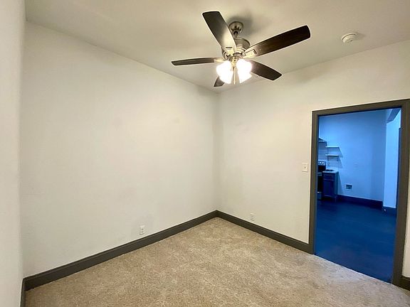 4th image of 828 Dakota St