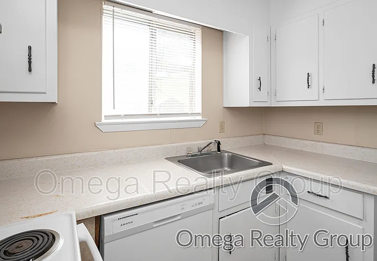 1604 14th Ave E #12 — Photo 9