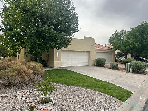3121 Renaissance Dr SE Photo 1