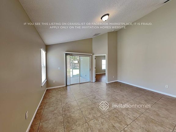 4th image of 1068 Moosehead Dr