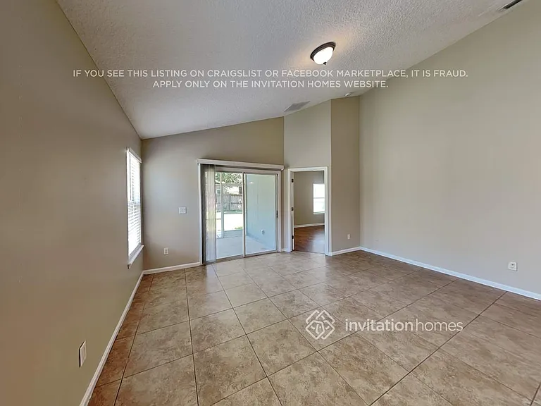 1068 Moosehead Dr — Photo 4
