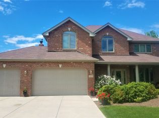 21826 Yellow Finch Ln, Frankfort, IL 60423