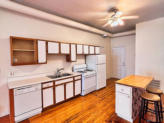 5th image of 1746 W Erie St APT 2F