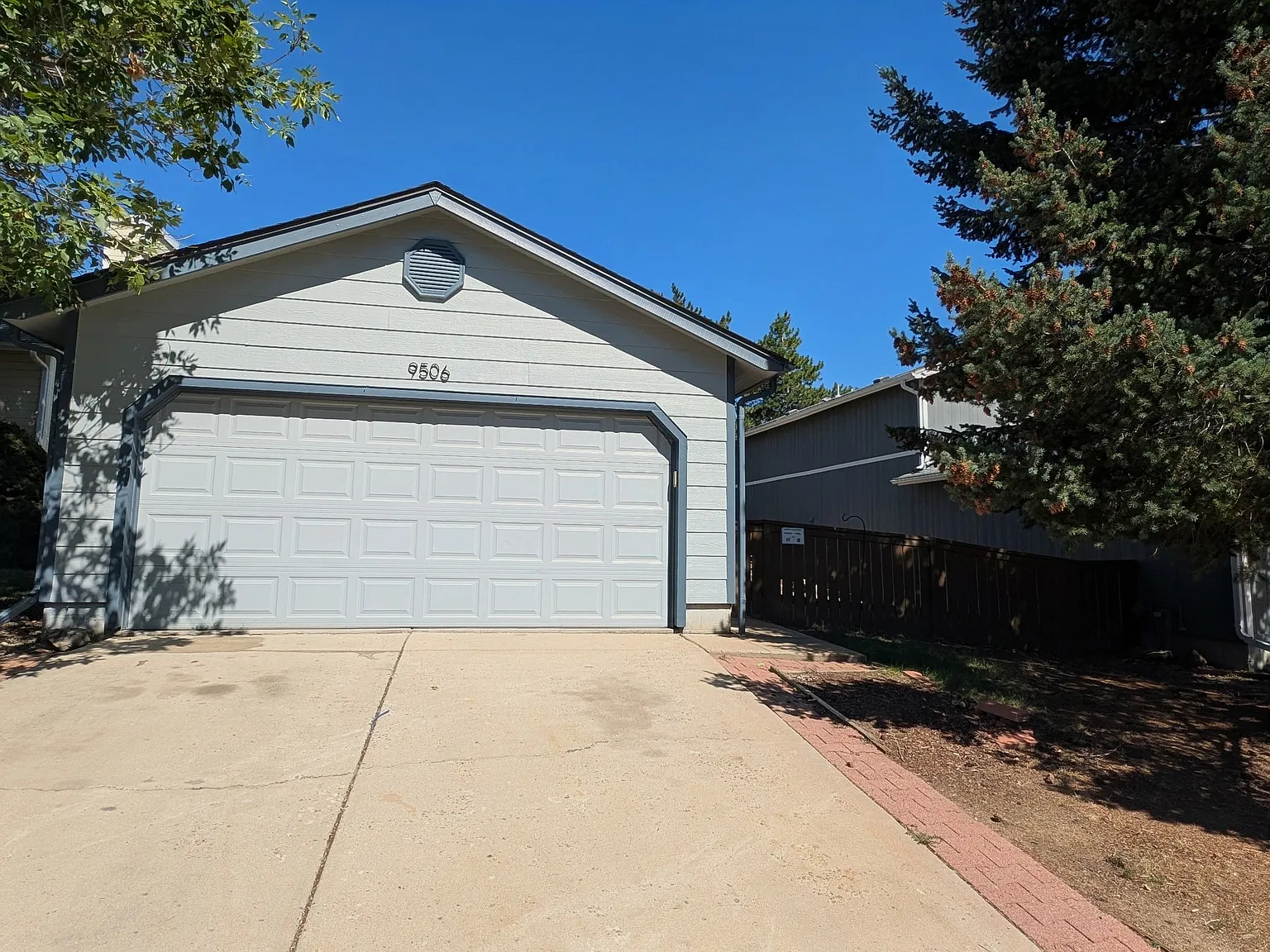 3 bed, 1280 sqft, $2,800 — Photo 2