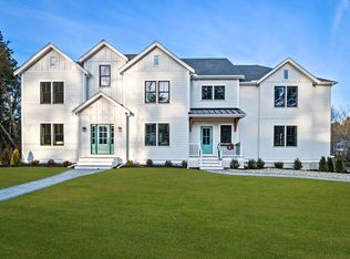 81 Sagamore St, South Hamilton, MA 01982