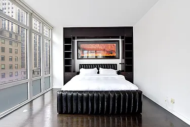 Rented by Gold Coast Capital Resources, LLC