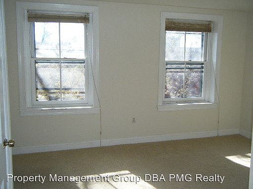 5th image of 1929 Wallace St APT 3A