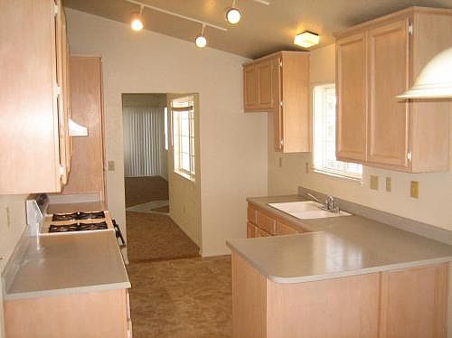 5th image of 1118 Araquipa Ct