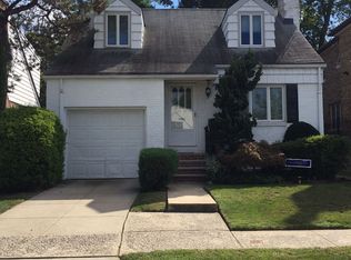 16026 9th Ave, Whitestone, NY 11357