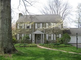 4752 Baldwin Manor Rd, Pittsburgh, PA 15227