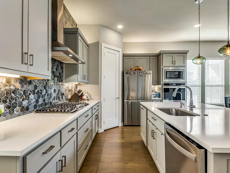 3528 Hollow Pine Dr — Photo 3