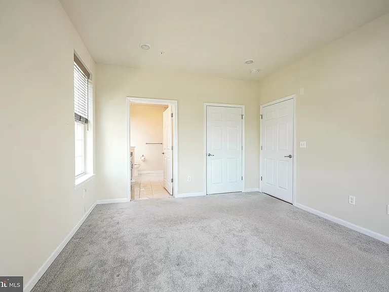 5335 Palomino Ct — Photo 17