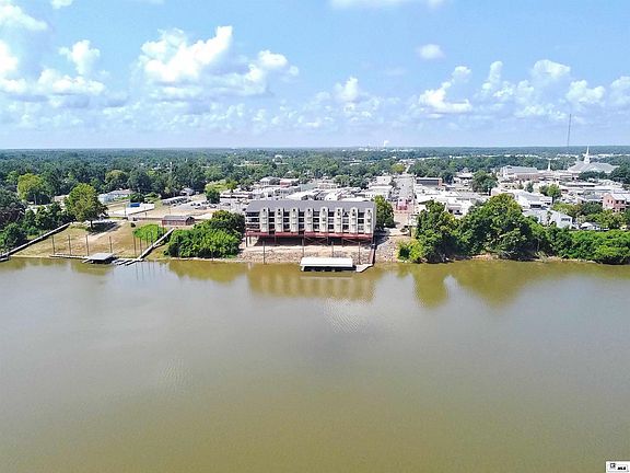 4th image of 1 Natchitoches St