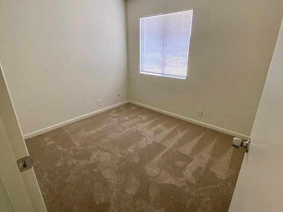 5th image of 1145 Verdin Ct