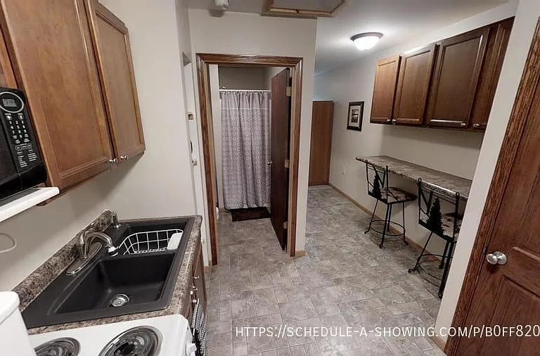 2445 Werner St #25 — Photo 1