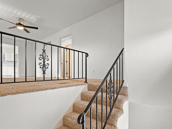 3rd image of 410 NE 81st St #410