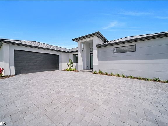 4th image of 24306 Nicobar Ln