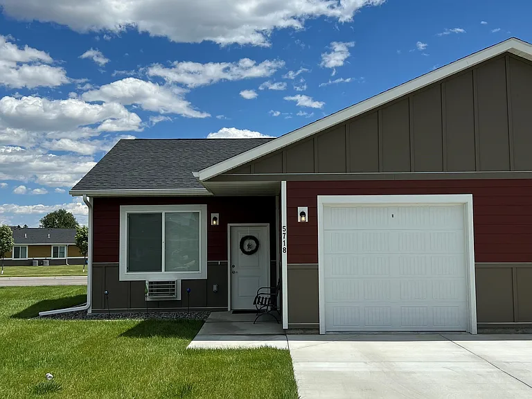 Home Run Patio Home Apartments — Photo 6