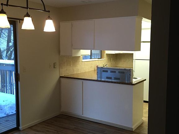 4th image of 2109 E 57th Ave