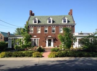 124 Guy Park Ave, Amsterdam, NY 12010