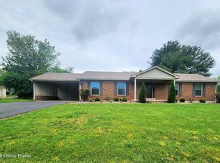 2003 Shannon Dr, Bardstown, KY 40004