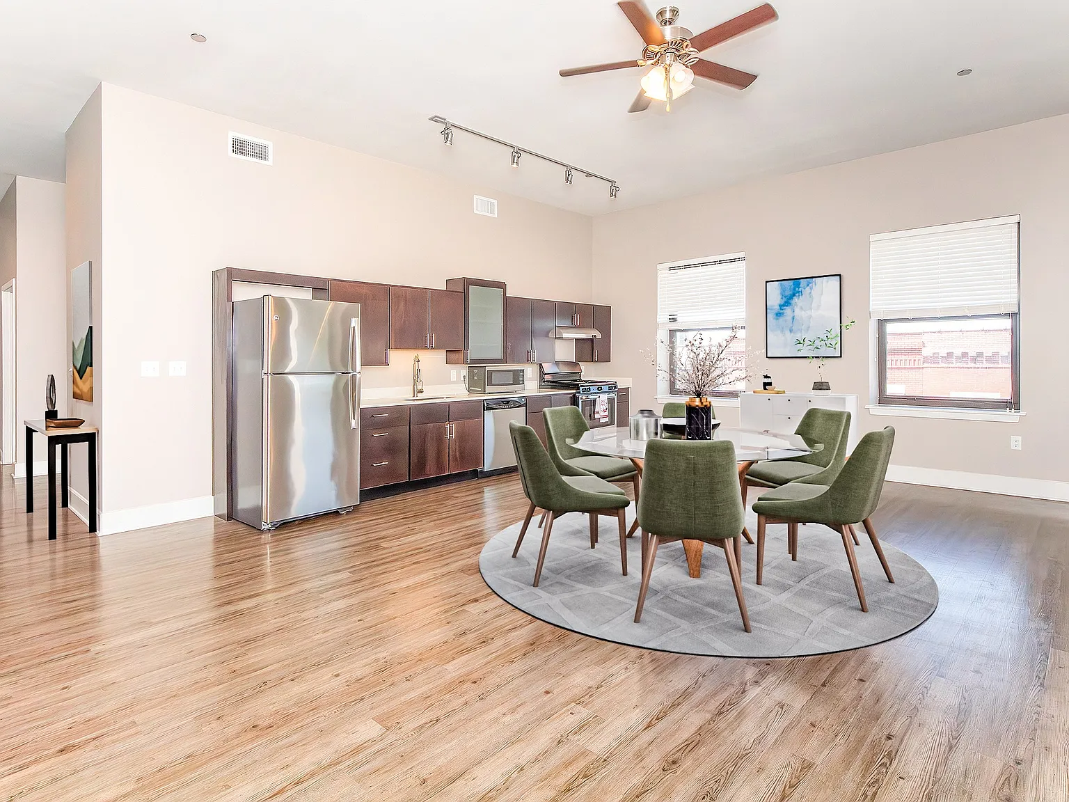 Heer's Luxury Living — Photo 1