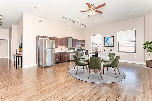 Heer's Luxury Living Photo 1