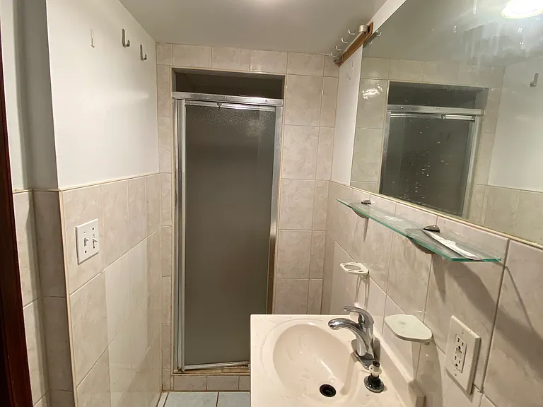 8732 Ditman St — Photo 17
