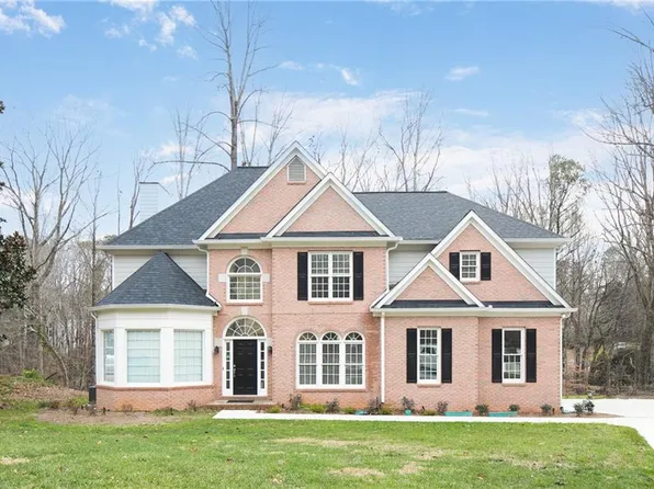 1355 Grove Park Ln, Cumming, GA 30041